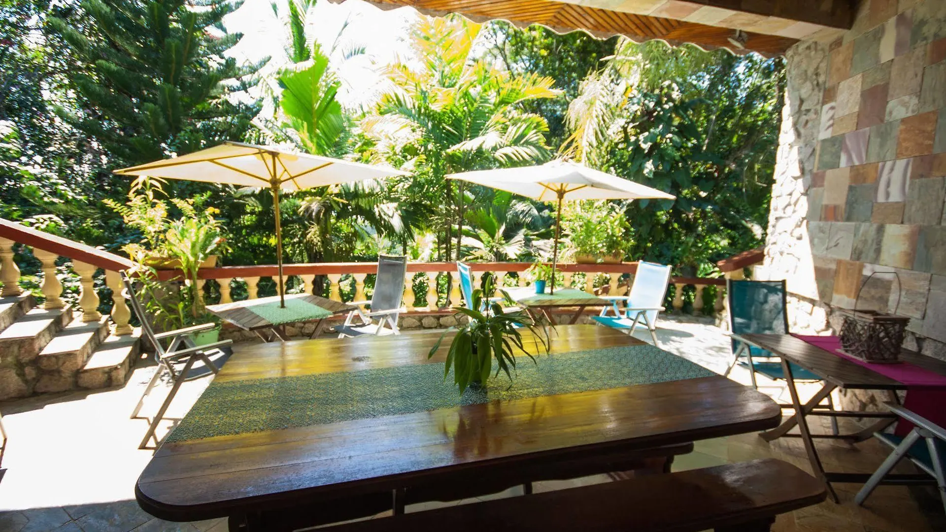 Le Triskell - Guest House Anse aux Pins Hotel
