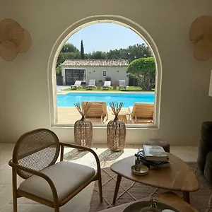 Hotel Val Baussenc, The Originals Relais Maussane les Alpilles